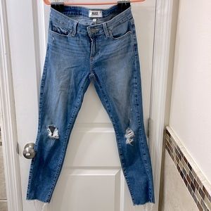 Paige midrise, distressed & cropped Verduga Ankle jeans. Size 27.